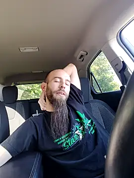 JohnnyFaster online show from September 14, 2025, 3:22 pm