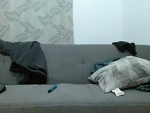 tuyo1995 online show from October 2, 2025, 12:34 pm