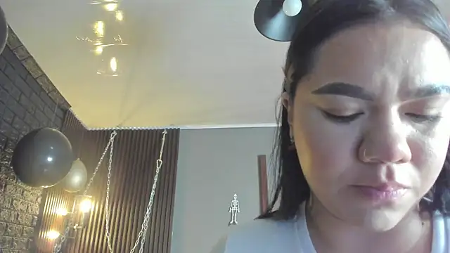 annie barozzi online show from October 15, 2025, 1:22 pm