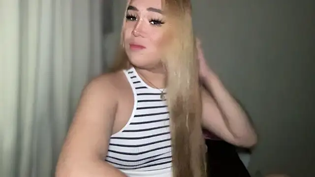 MissCataleyaxxx online show from March 22, 2025, 12:39 am