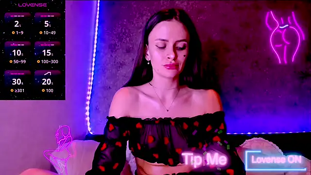 madina taher online show from February 24, 2026, 11:03 pm