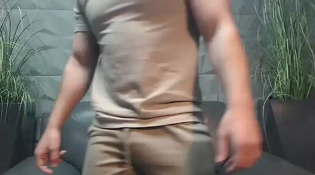 Antoniodiamond online show from March 21, 2025, 9:01 pm