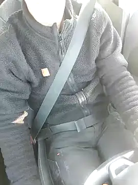 Xcoquinx online show from February 4, 2025, 12:44 pm