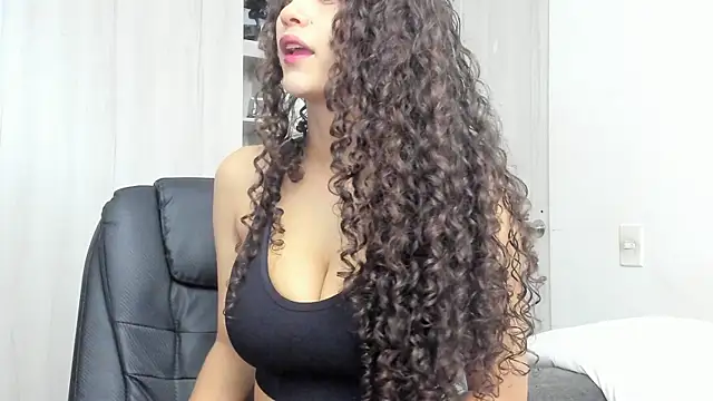 Snapshot of katrhin_66 chatting on June 6, 2026, 7:29 pm katrhin 66 online show from June 6, 2026, 7:29 pm