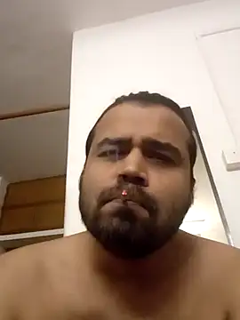 aksxi1 online show from September 21, 2025, 2:40 pm