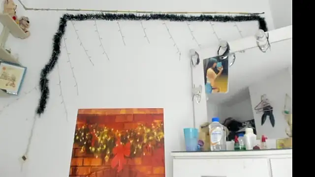 khalyn jenner online show from December 29, 2024, 8:58 pm