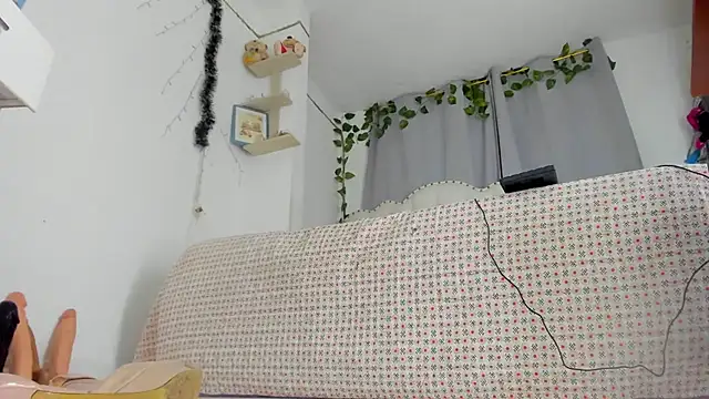 khalyn jenner online show from January 27, 2025, 12:54 am