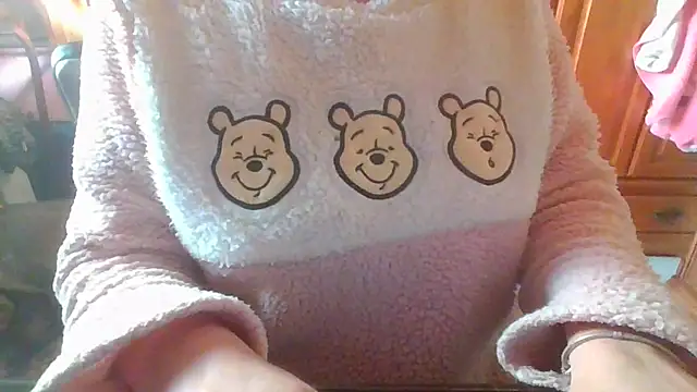 Sexymiss26 online show from December 4, 2024, 12:25 pm