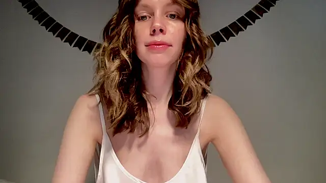 Nikki Mimimi online show from January 3, 2025, 10:09 am