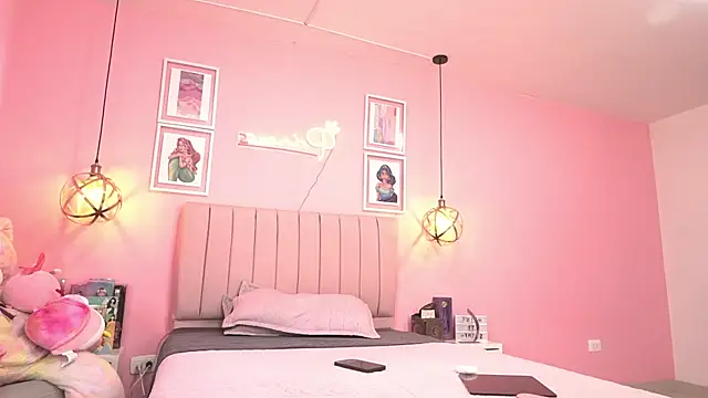 dani parker  online show from February 10, 2025, 4:58 pm