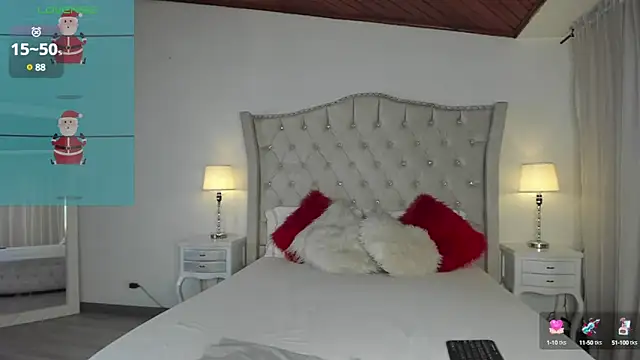 Snapshot of Naughtykitty4 chatting on December 18, 2024, 10:46 pm Naughtykitty4 online show from December 18, 2024, 10:46 pm