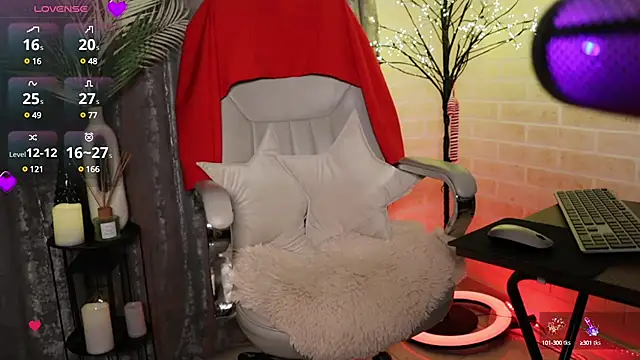 AstArta R A online show from January 25, 2025, 3:09 pm