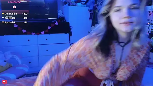 Cutiepiespanks online show from February 22, 2025, 4:29 am