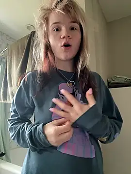 Cutiepiespanks online show from March 4, 2026, 7:20 pm