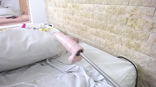 allice green online show from February 22, 2025, 10:40 am