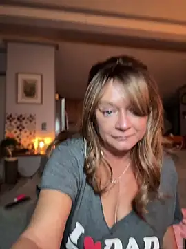Snapshot of cowgirlc chatting on May 13, 2026, 2:53 am cowgirlc online show from May 13, 2026, 2:53 am