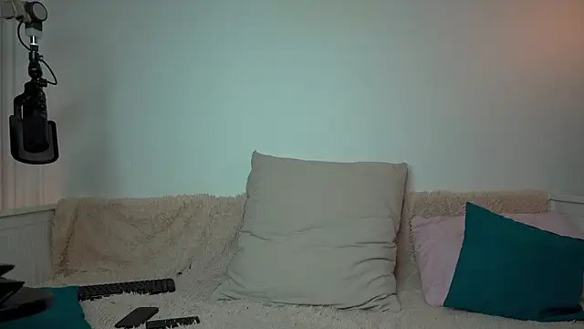 VIktorSecret online show from April 29, 2026, 4:49 am