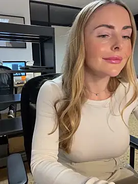 EmaSalis online show from February 10, 2025, 10:53 am