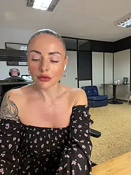 EmaSalis online show from February 11, 2025, 11:43 am