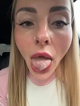 EmaSalis online show from February 13, 2026, 7:59 am