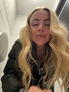 EmaSalis online show from February 26, 2026, 9:19 am