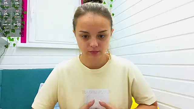 Misss Vikk online show from October 8, 2025, 7:28 am