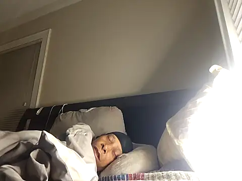 Vybezmaster online show from November 24, 2025, 9:20 am