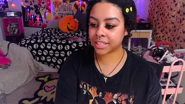 N1NT3NDH03 online show from September 9, 2025, 3:17 am