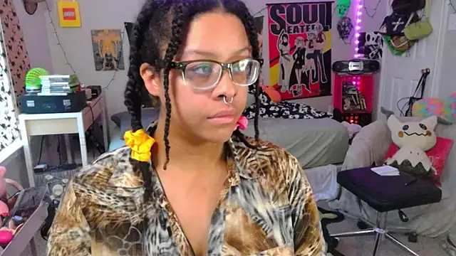 N1NT3NDH03 online show from October 1, 2025, 1:39 pm