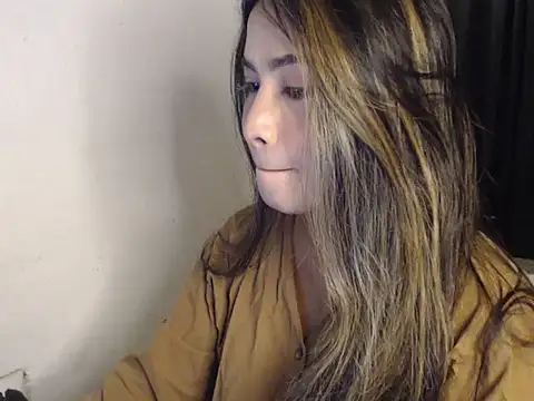 Snapshot of Urbabygirl_jenny chatting on May 25, 2026, 11:38 am Urbabygirl jenny online show from May 25, 2026, 11:38 am