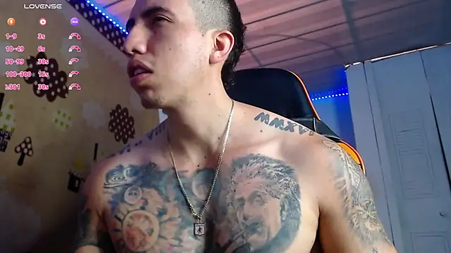 Adam Hudsond online show from December 5, 2025, 1:52 pm