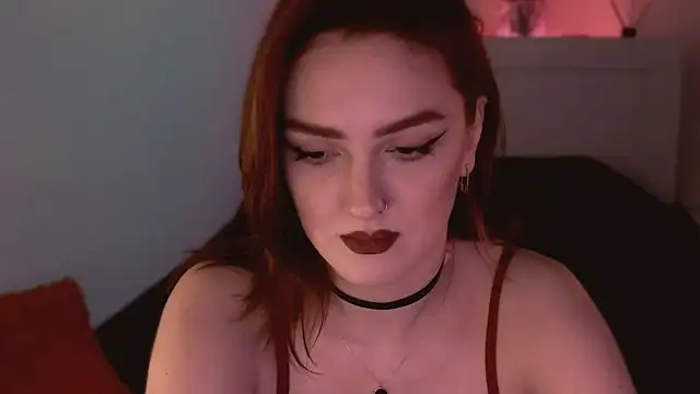 LilyFarey online show from December 13, 2024, 7:53 pm