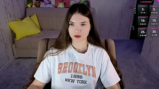 Eva Davie online show from March 2, 2026, 4:14 pm