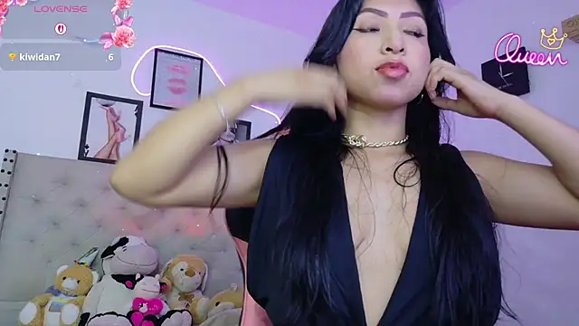 Snapshot of Sweet_baby_hellen chatting on May 2, 2026, 4:17 am Sweet baby hellen online show from May 2, 2026, 4:17 am