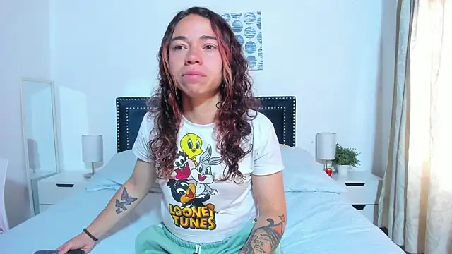 ZulyMichels online show from May 25, 2026, 12:22 pm