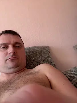 Corle124 online show from November 6, 2025, 1:01 pm