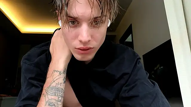 Cryptikov online show from November 22, 2025, 4:55 am