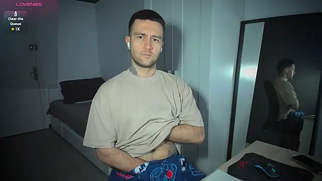 HonestAndrew online show from March 12, 2025, 6:40 am