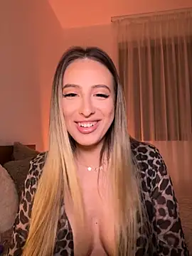 Eva Ryen online show from October 2, 2025, 4:47 pm