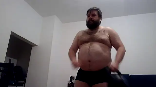 Superbearc89 online show from April 17, 2026, 8:56 pm