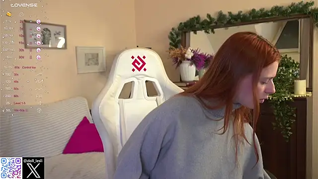 Snapshot of doll_lesli chatting on January 24, 2025, 5:11 pm doll lesli online show from January 24, 2025, 5:11 pm