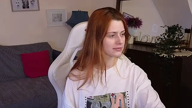 Snapshot of doll_lesli chatting on February 9, 2025, 4:29 pm doll lesli online show from February 9, 2025, 4:29 pm