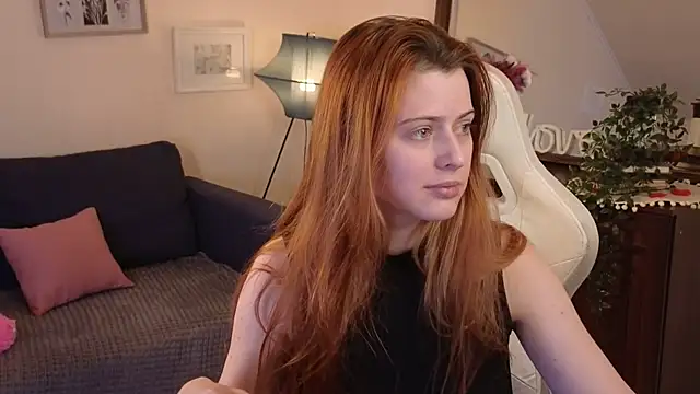 Snapshot of doll_lesli chatting on February 27, 2025, 5:15 pm doll lesli online show from February 27, 2025, 5:15 pm