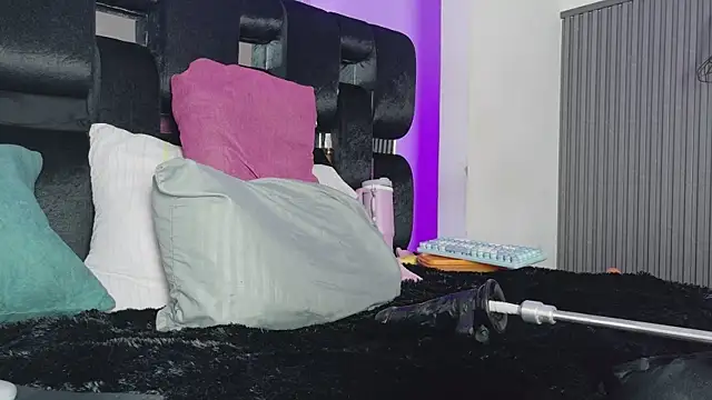 levana1 online show from February 26, 2026, 2:16 pm