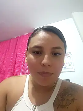 LizzRouse online show from September 26, 2025, 8:13 pm