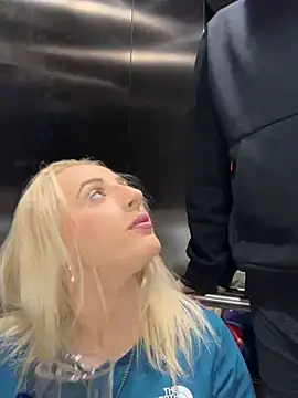 Strongqueen online show from January 12, 2025, 11:15 pm