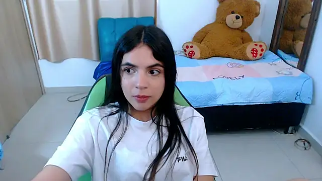  elenna online show from March 15, 2025, 8:54 pm