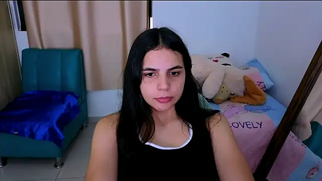  elenna online show from October 3, 2025, 5:43 pm