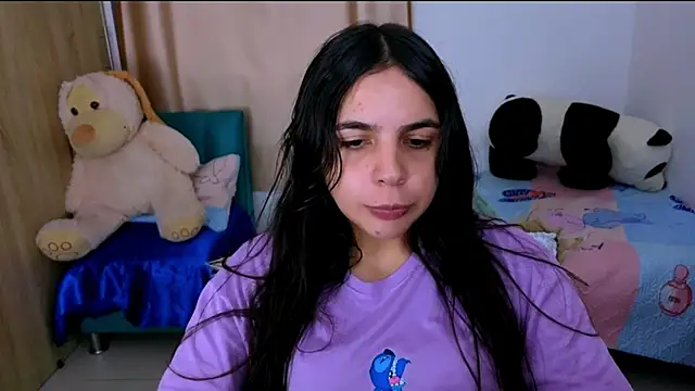  elenna online show from October 18, 2025, 6:19 pm