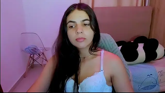  elenna online show from March 23, 2026, 5:17 pm